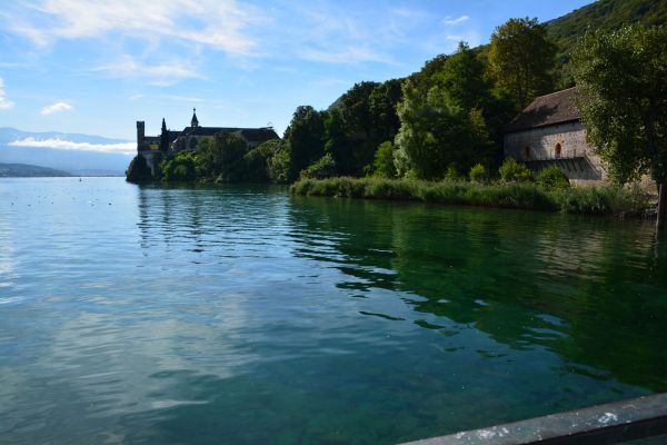 Hautecombe (F) et le Lac du Bourget